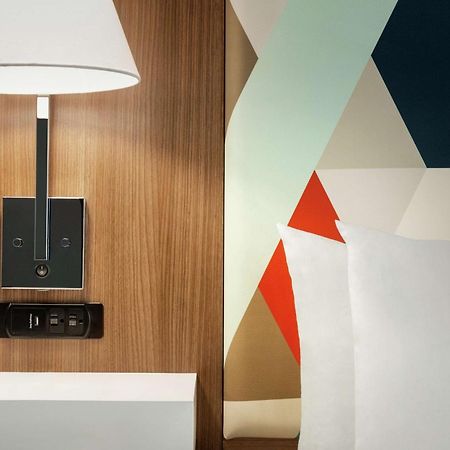 Hampton Inn Kansas City בלו ספרינגס מראה חיצוני תמונה