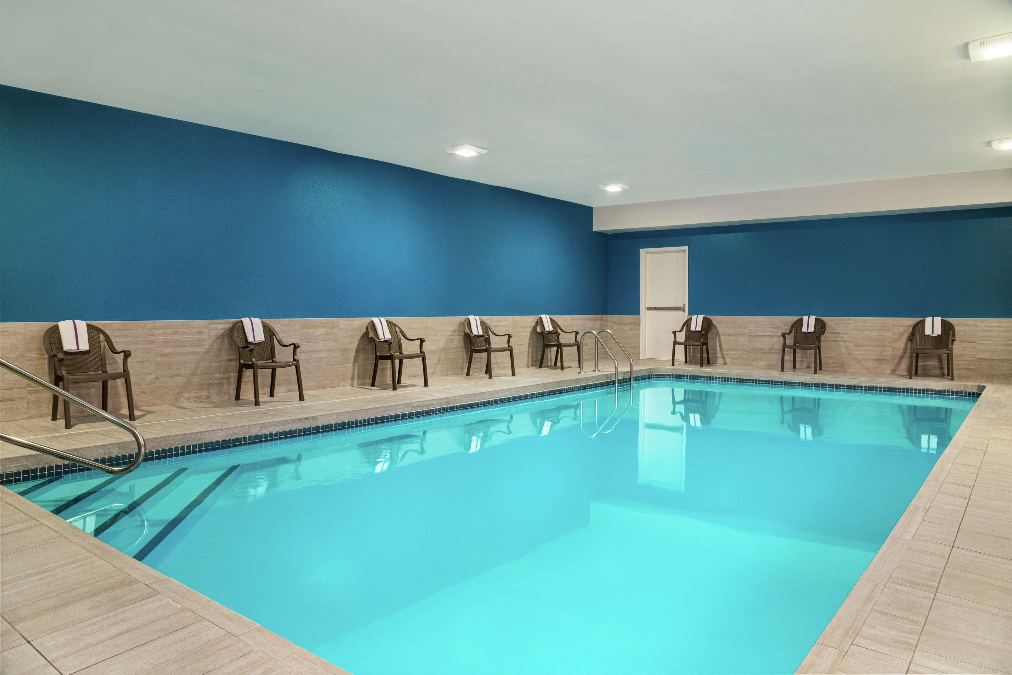 Hampton Inn Kansas City בלו ספרינגס מראה חיצוני תמונה