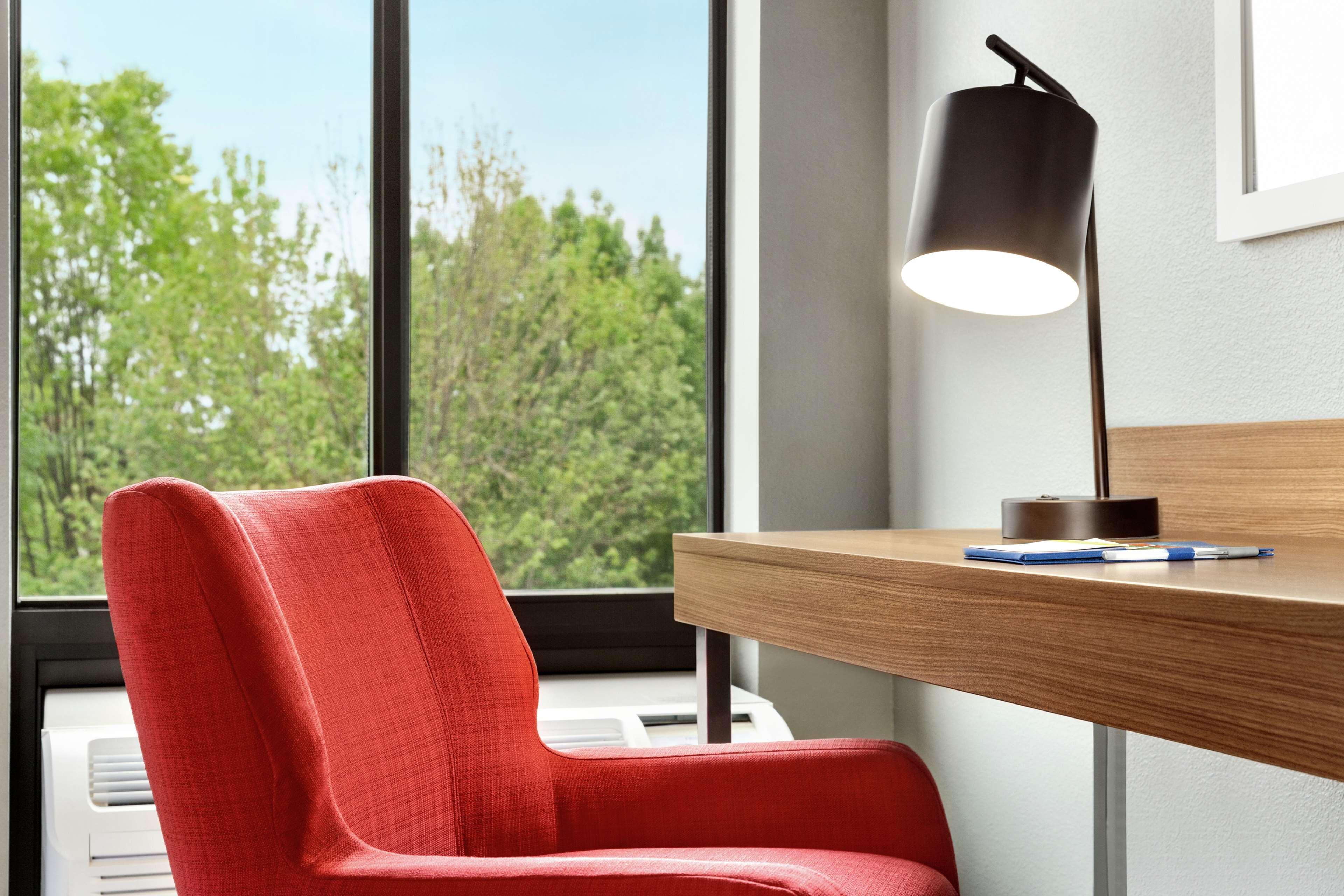 Hampton Inn Kansas City בלו ספרינגס מראה חיצוני תמונה