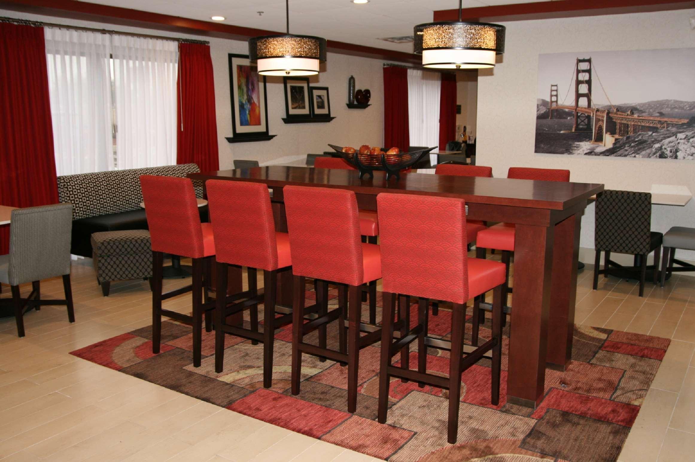 Hampton Inn Kansas City בלו ספרינגס מראה חיצוני תמונה