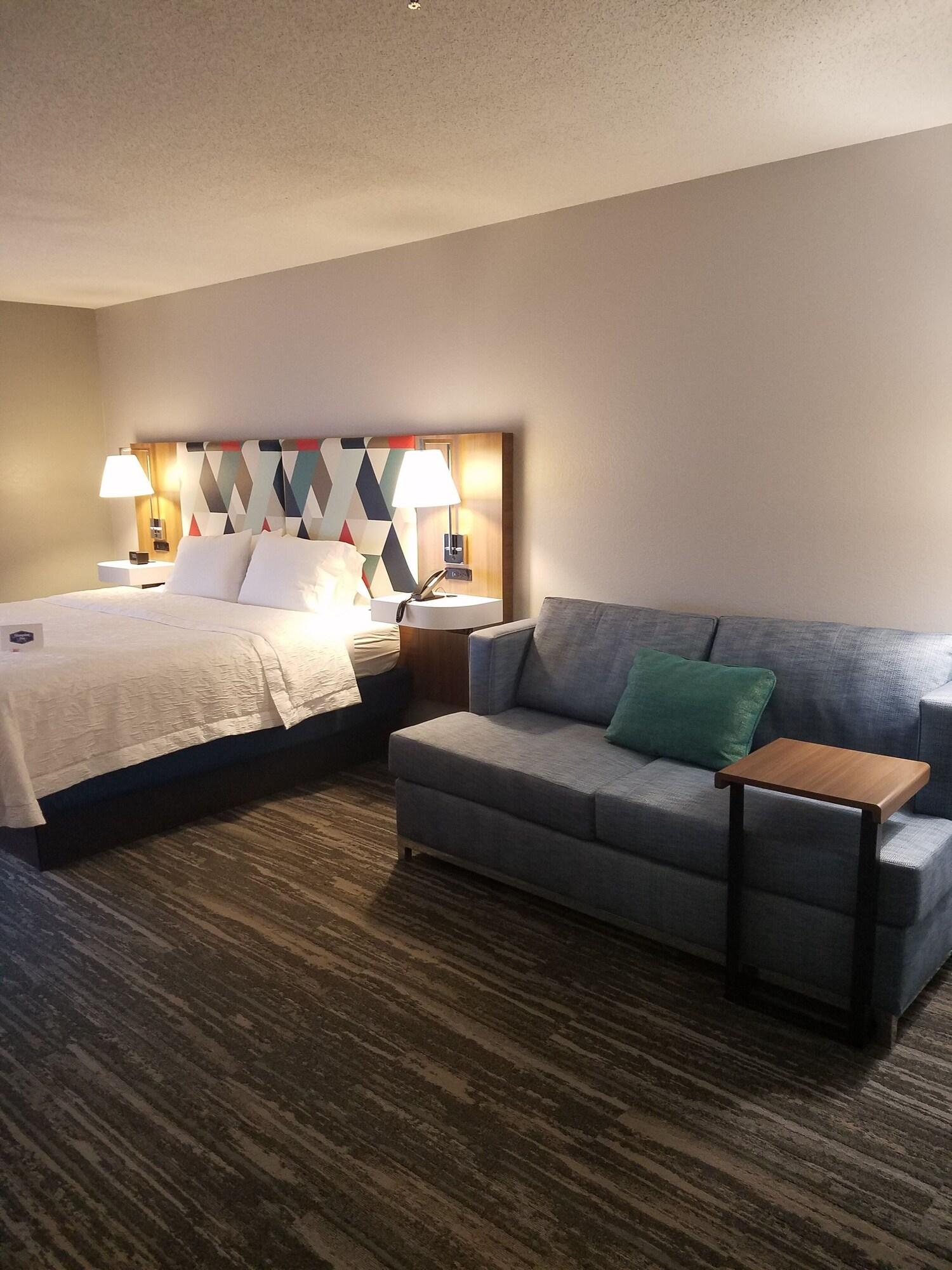 Hampton Inn Kansas City בלו ספרינגס מראה חיצוני תמונה